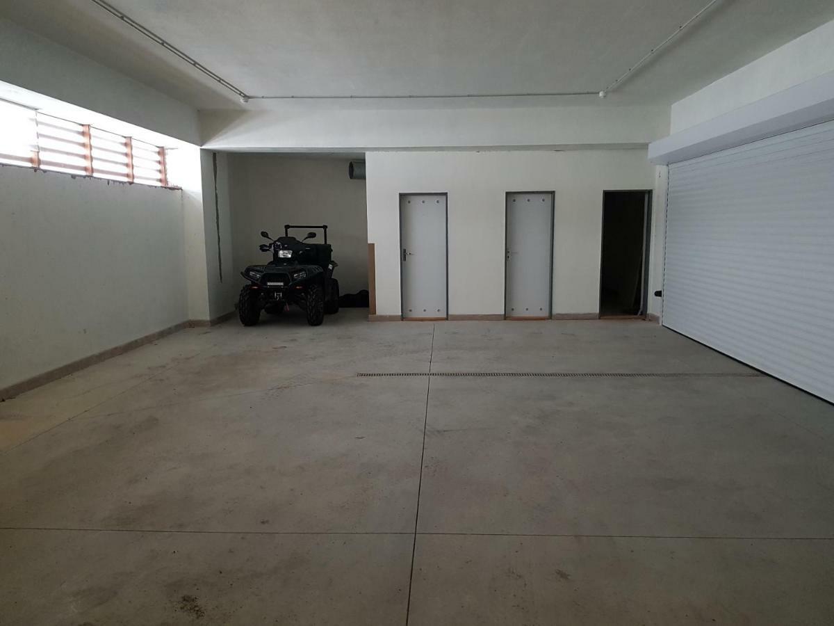 Apartman-Bruno โดโนวาลี ภายนอก รูปภาพ